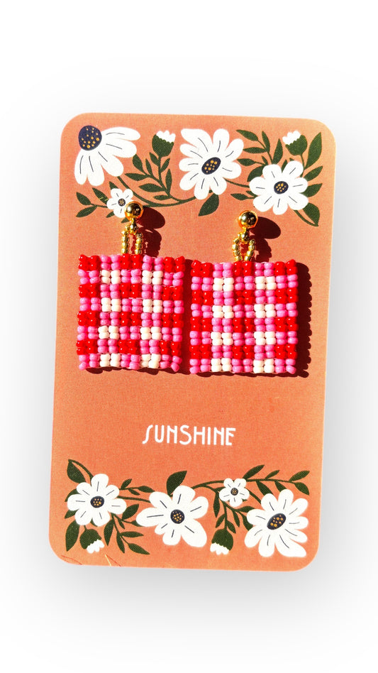 Red and pink picnic rug