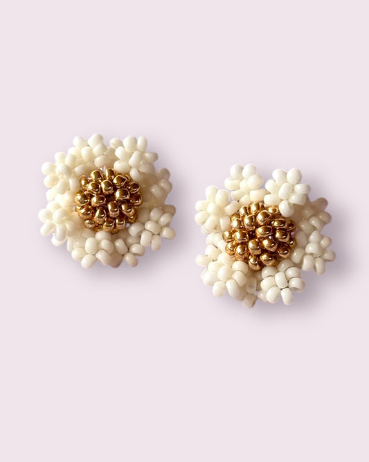 Everlasting Daisy Studs